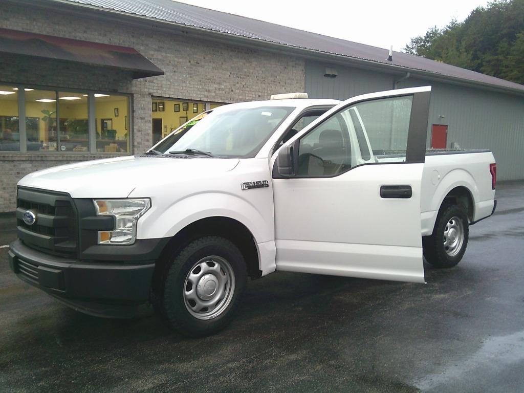 2015 Ford F-150 XL's photo