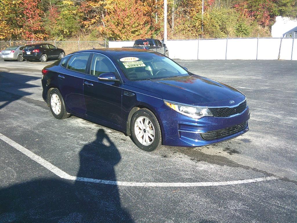 2018 Kia Optima LX's photo