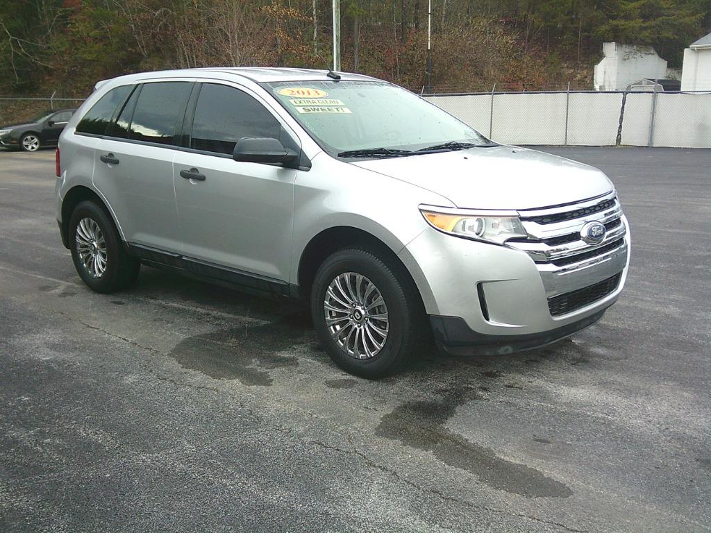 2013 Ford Edge SE's photo