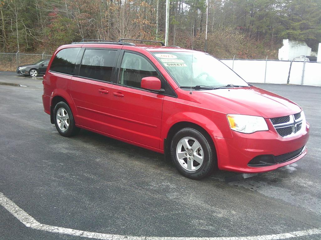2013 Dodge Grand Caravan SXT's photo
