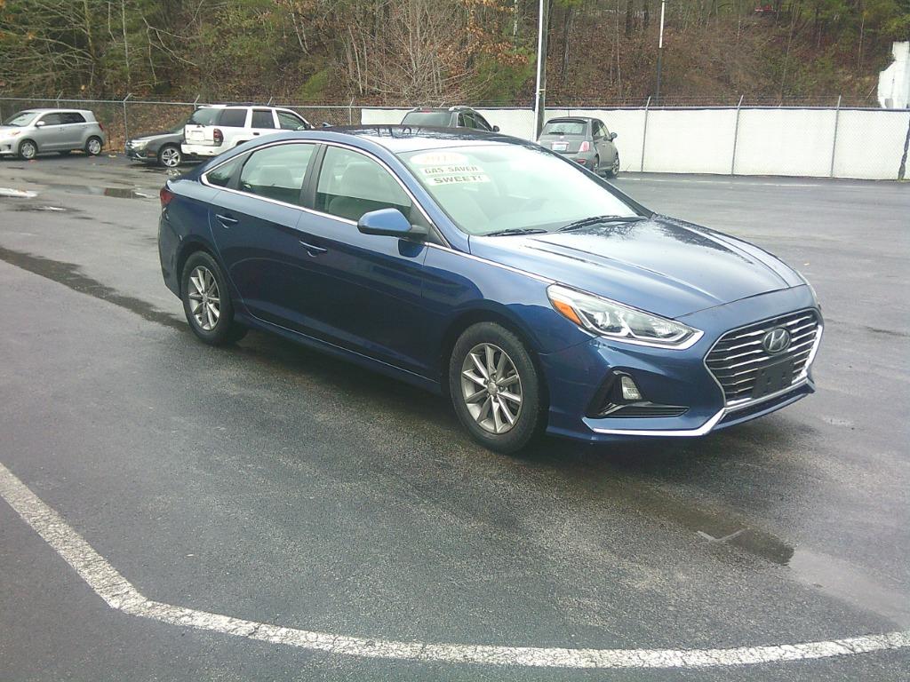 2018 Hyundai Sonata SE's photo