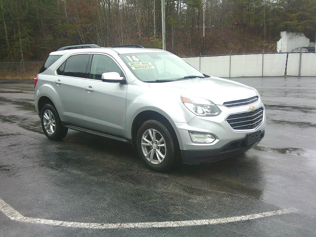 2016 Chevrolet Equinox LT's photo