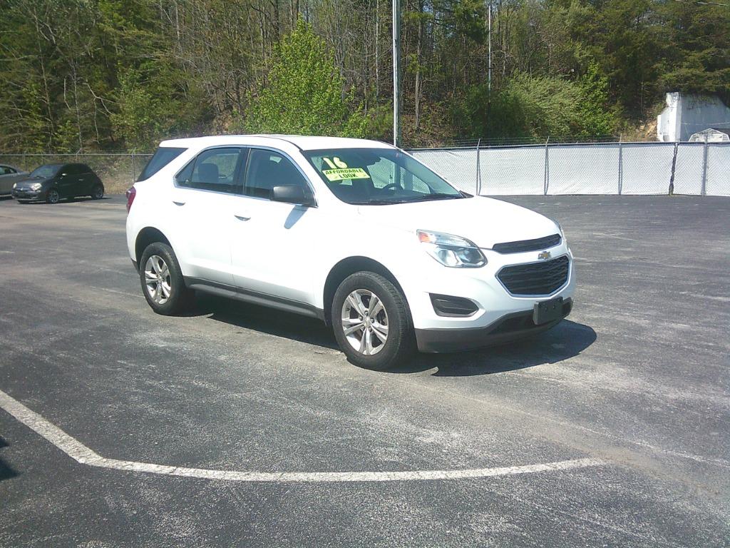2016 Chevrolet Equinox AWD LS's photo