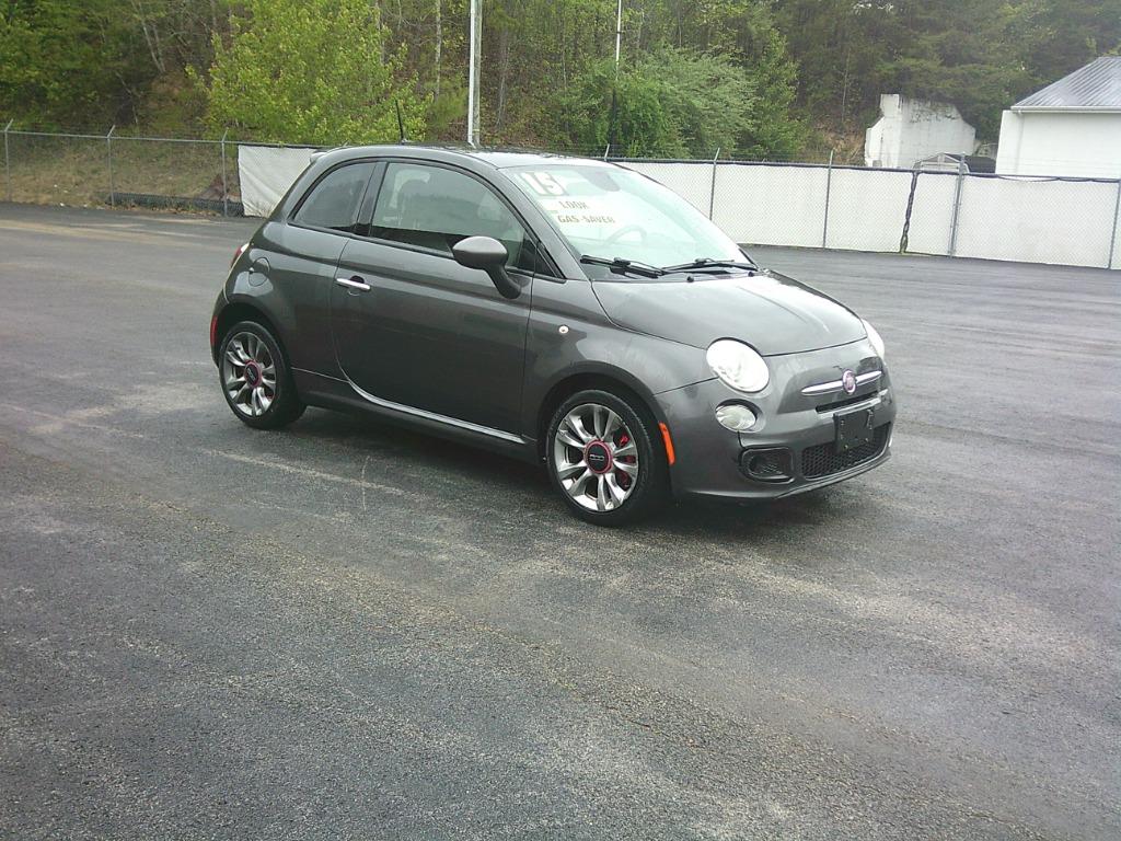 2015 FIAT 500 Sport's photo
