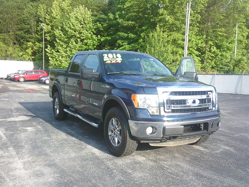 2014 Ford F-150 XL 4x4 SuperCrew 145-in's photo